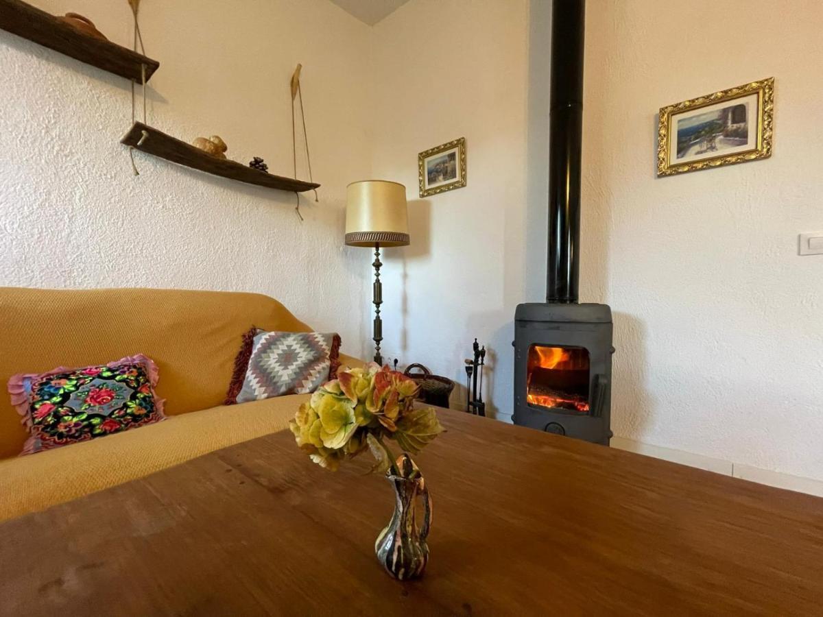 Aurora 2-Bed Cottage - Sleeps 4 - Montseny Park Arbúcies 외부 사진